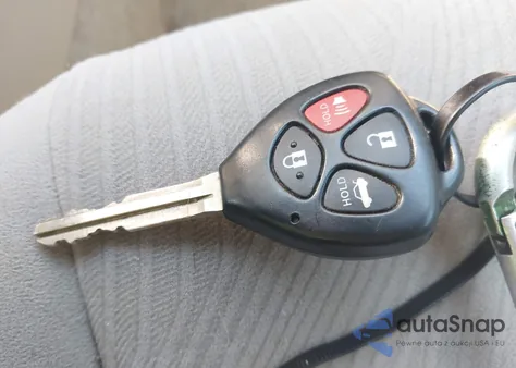 2011 Toyota Corolla Le из США, поврежденный, VIN JTDBU4EE6B9136706